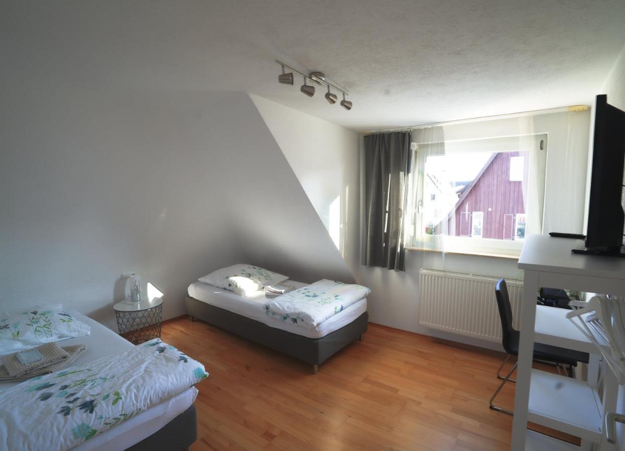 Fewo Reutlingen Heinestrasse Dg Apartment Phòng bức ảnh